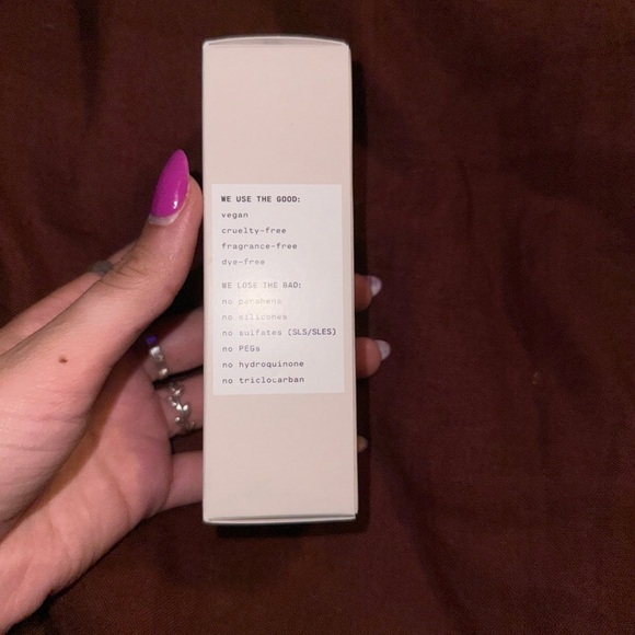Versed White Gentle Retinol Serum - Picture 2 of 5